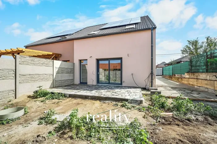 Prodej rodinného domu, Božice, 130 m2