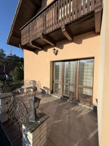 Prodej rodinného domu, Srbsko, Hrašov, 300 m2
