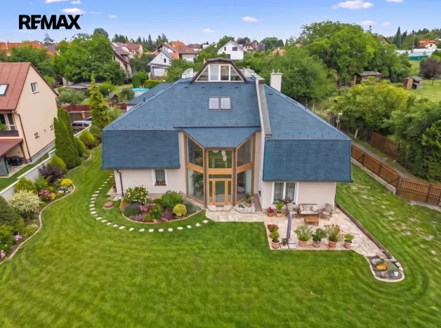 Prodej vícegeneračního domu, Jesenice, Chrpová, 897 m2