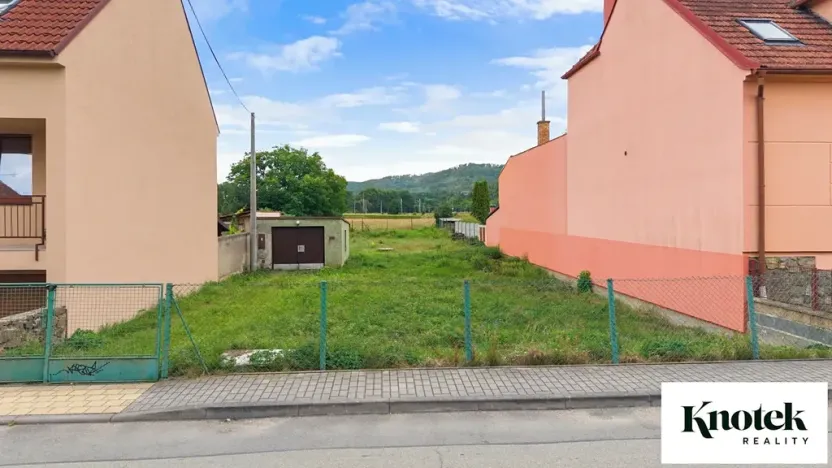 Prodej pozemku pro bydlení, Spešov, 825 m2