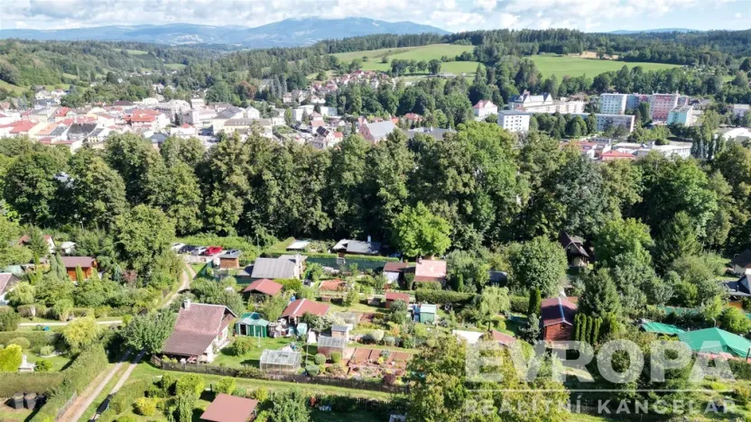 Prodej zahrady, Hostinné, 287 m2
