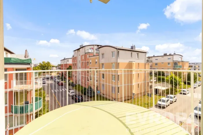 Prodej bytu 2+1, Praha - Újezd, Pastevců, 70 m2