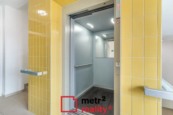 Pronájem bytu 1+kk, Olomouc, U solných mlýnů, 41 m2