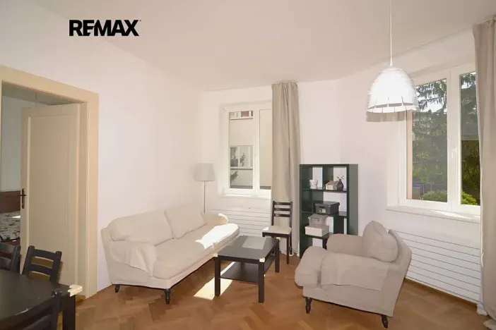 Pronájem bytu 3+1, Praha - Podolí, Podolská, 69 m2