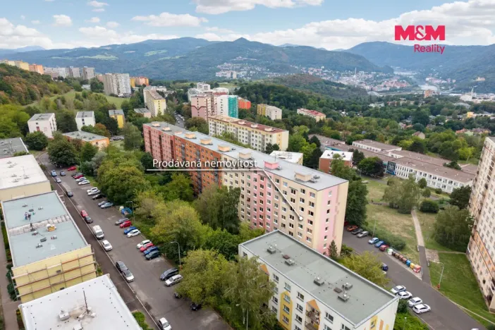 Prodej bytu 3+1, Ústí nad Labem - Severní Terasa, Jizerská, 69 m2