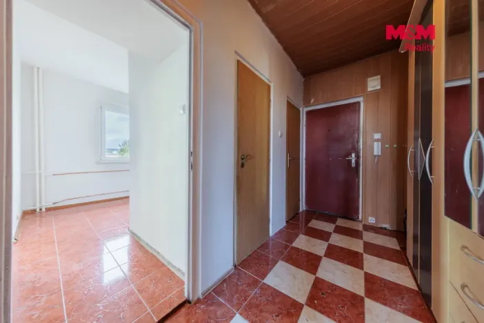 Prodej bytu 3+1, Chodov, Obránců míru, 55 m2