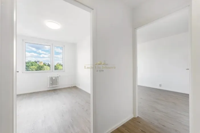 Prodej bytu 2+kk, Praha - Černý Most, Smikova, 44 m2