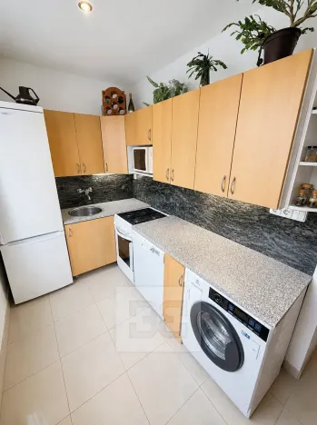 Prodej bytu 4+1, Praha - Kamýk, Zárubova, 85 m2