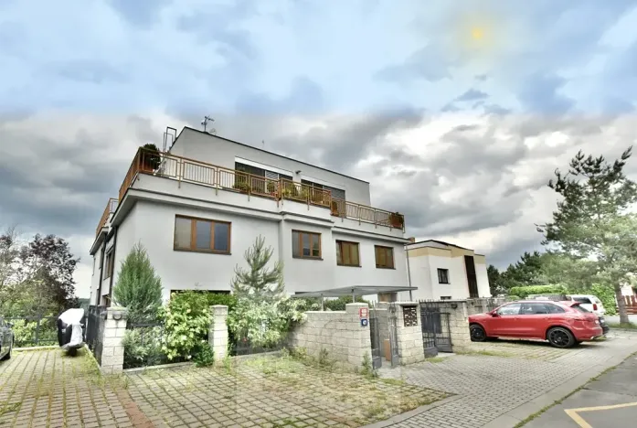 Prodej bytu 4+kk, Praha - Hlubočepy, Lumiérů, 163 m2