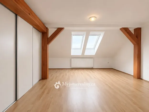 Pronájem bytu 2+kk, Znojmo, Rooseveltova, 86 m2