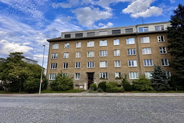 Prodej bytu 1+1, Praha - Strašnice, Ke Strašnické, 45 m2