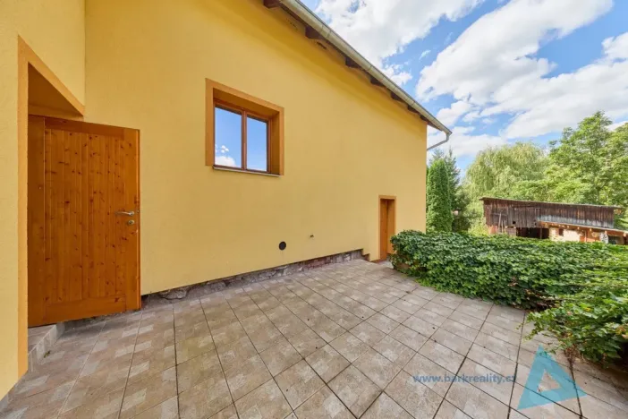 Prodej rodinného domu, Pecka - Bělá u Pecky, 250 m2