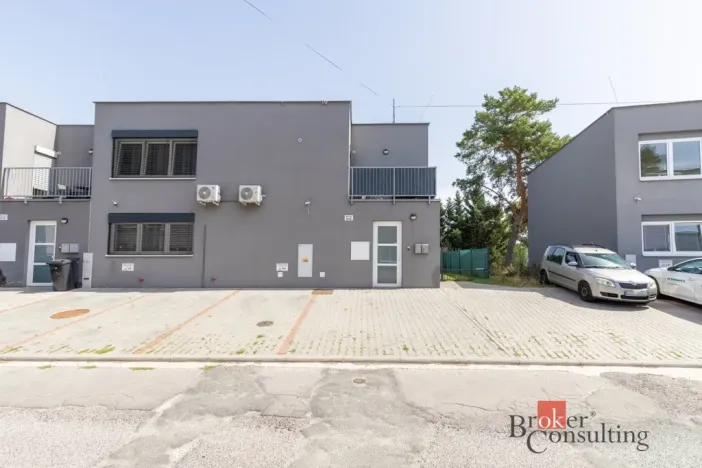 Prodej bytu 2+kk, Modřice, Bobravská, 67 m2