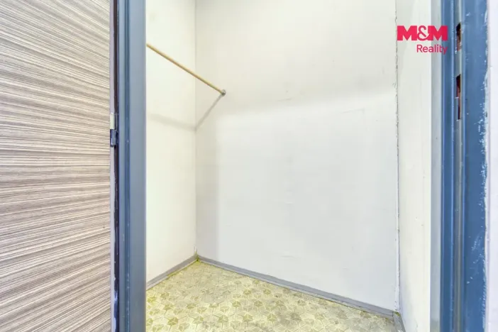 Prodej bytu 2+kk, Praha, Kozmíkova, 47 m2