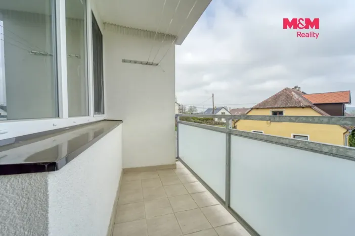 Prodej bytu 4+1, Lesná, 64 m2