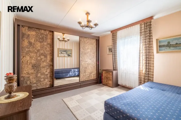 Prodej rodinného domu, Jesenice - Horní Jirčany, Budějovická, 170 m2
