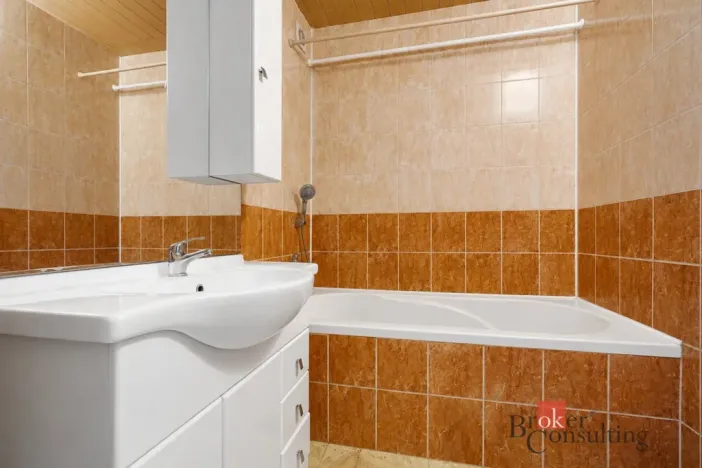 Prodej bytu 3+1, Praha - Hlubočepy, Lamačova, 73 m2