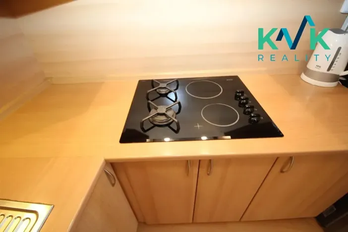 Prodej bytu 2+kk, Karlovy Vary, Terezínská, 62 m2