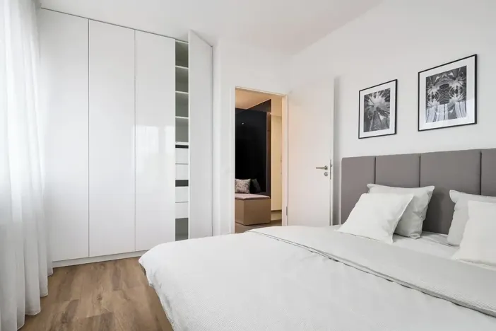 Pronájem bytu 3+kk, Praha - Horní Měcholupy, Milánská, 68 m2