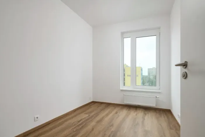 Pronájem bytu 3+kk, Praha - Horní Měcholupy, Milánská, 68 m2