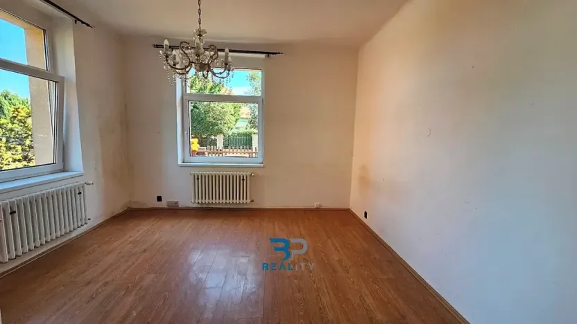 Prodej pozemku pro bydlení, Praha - Kbely, Mladějovská, 950 m2