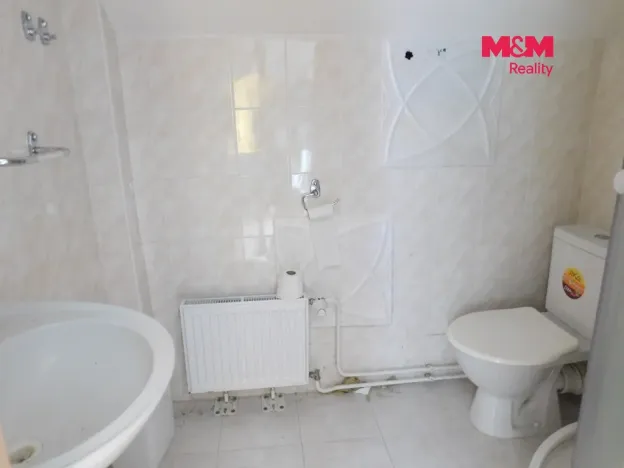 Prodej ubytování, Turnov - Mašov, 760 m2