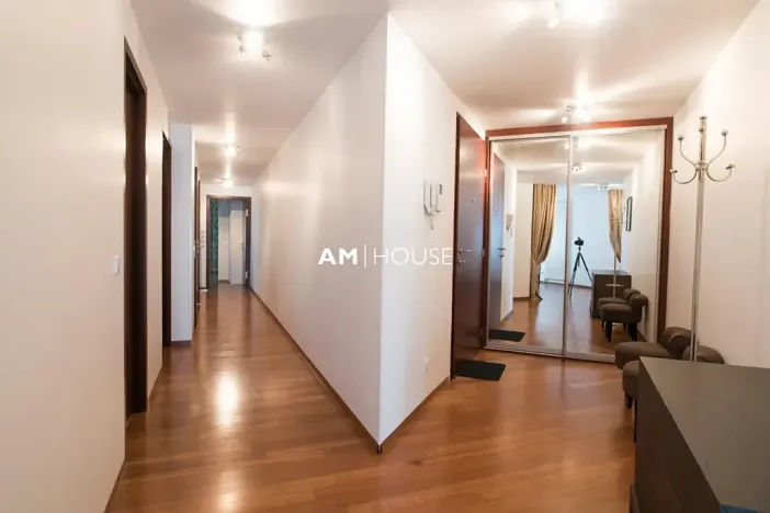 Pronájem bytu 3+kk, Praha - Nusle, Nuselská, 101 m2