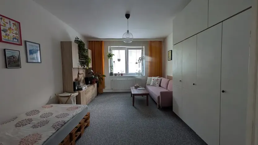 Pronájem bytu 1+1, Zlín, 40 m2