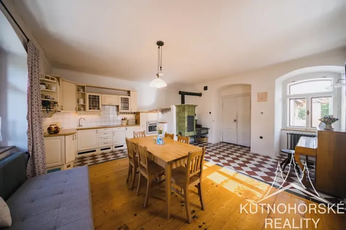 Prodej zemědělské usedlosti, Velenka, 414 m2