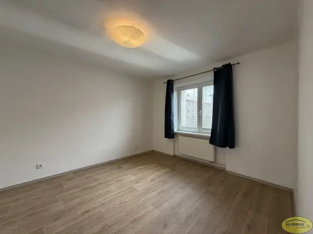 Pronájem bytu 2+1, Kroměříž, Sládkova, 62 m2