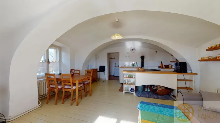 Pronájem rodinného domu, Hlavatce - Debrník, 350 m2