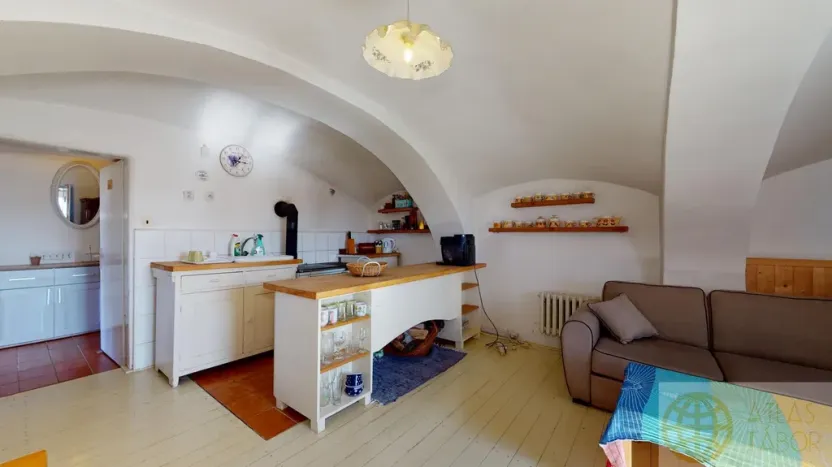 Pronájem rodinného domu, Hlavatce - Debrník, 350 m2