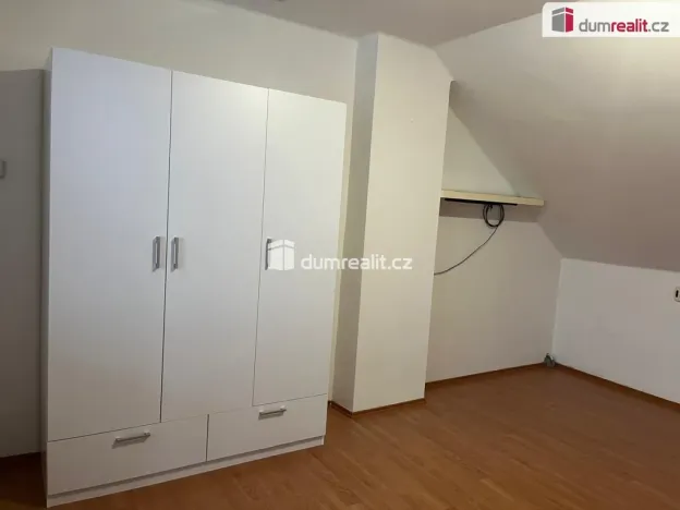 Pronájem bytu 2+kk, Kolín - Sendražice, Nová, 80 m2
