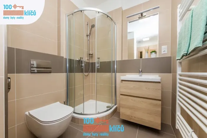 Pronájem bytu 2+kk, Praha - Lipence, Černošická, 48 m2