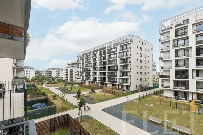 Pronájem bytu 1+kk, Praha - Vysočany, Smržových, 31 m2