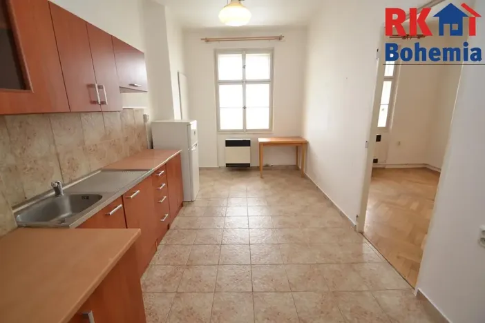 Pronájem bytu 2+kk, Praha - Bubeneč, Havanská, 40 m2