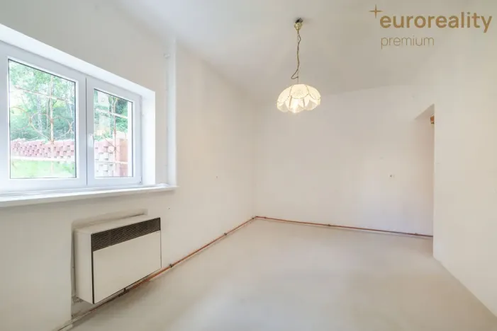 Prodej bytu 2+kk, Mariánské Lázně, Mladějovského, 41 m2