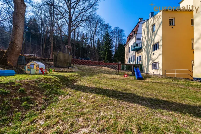 Prodej bytu 2+kk, Mariánské Lázně, Mladějovského, 41 m2