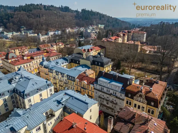 Prodej bytu 2+kk, Mariánské Lázně, Mladějovského, 41 m2