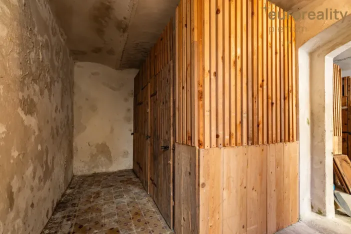 Prodej bytu 2+kk, Mariánské Lázně, Mladějovského, 41 m2