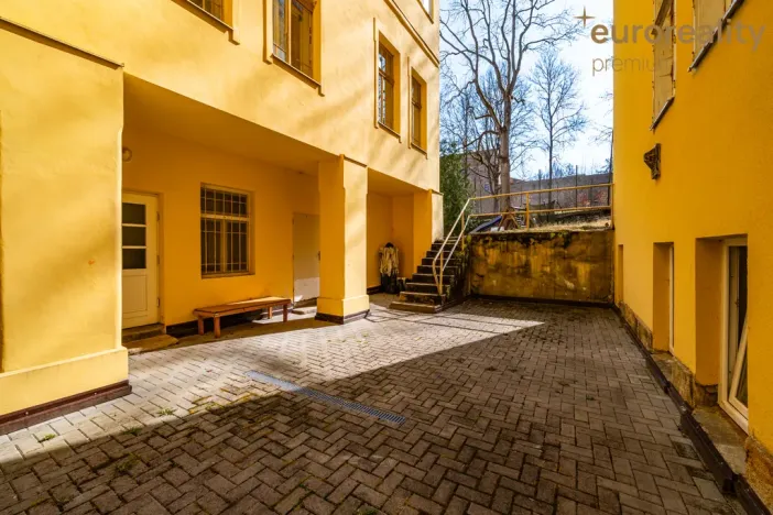Prodej bytu 2+kk, Mariánské Lázně, Mladějovského, 41 m2