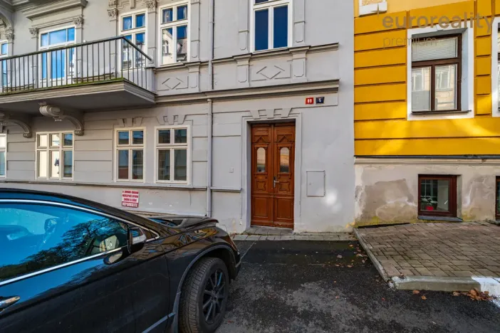 Prodej bytu 2+kk, Mariánské Lázně, Mladějovského, 41 m2