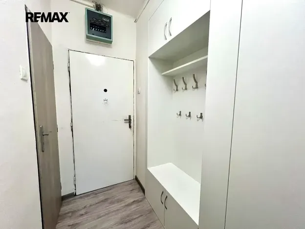 Pronájem bytu 2+1, Osvětimany, 58 m2