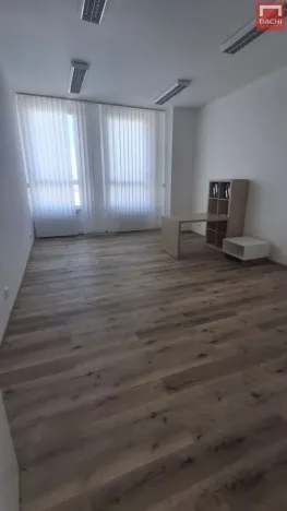 Pronájem kanceláře, Olomouc - Chválkovice, 28 m2
