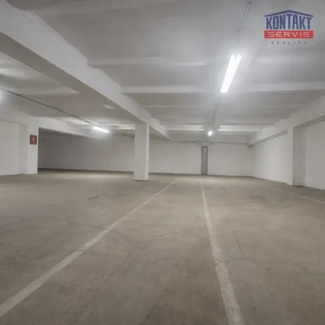 Pronájem skladu, České Budějovice, Rudolfovská tř., 198 m2