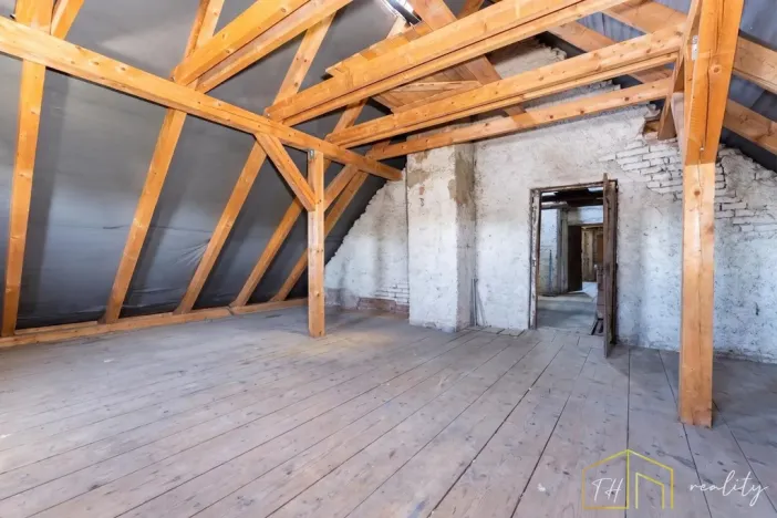 Prodej rodinného domu, Modlany, 250 m2