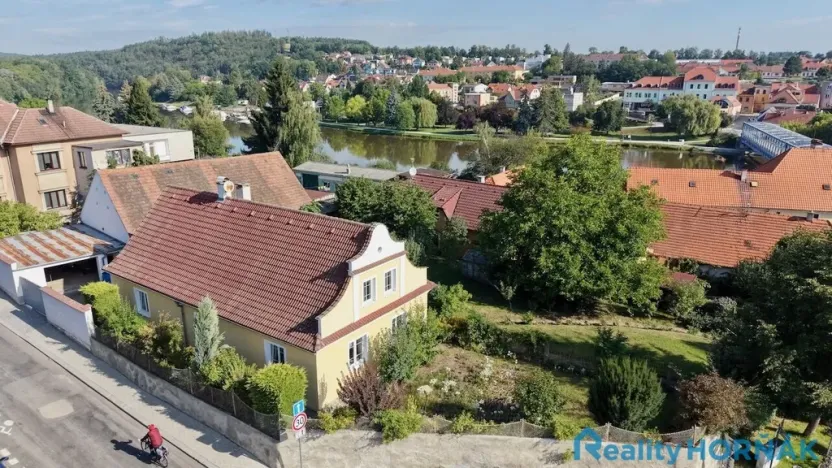 Prodej rodinného domu, Týn nad Vltavou - Malá Strana, Nádražní, 110 m2