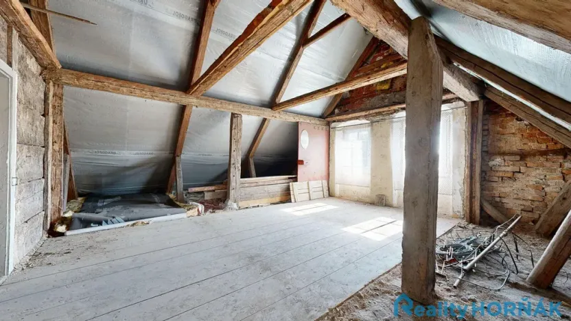 Prodej rodinného domu, Týn nad Vltavou - Malá Strana, Nádražní, 110 m2