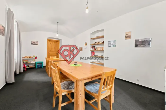 Prodej ubytování, Králíky - Dolní Hedeč, 448 m2