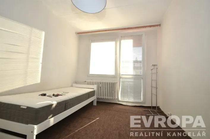Pronájem bytu 3+1, Praha - Újezd nad Lesy, Malešovská, 75 m2